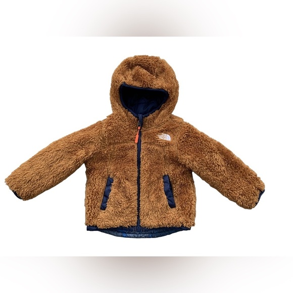 The North Face Size 2T Reversible Chimborazo Blue Bear Brown Fleece Puffer Coat - Picture 2 of 13